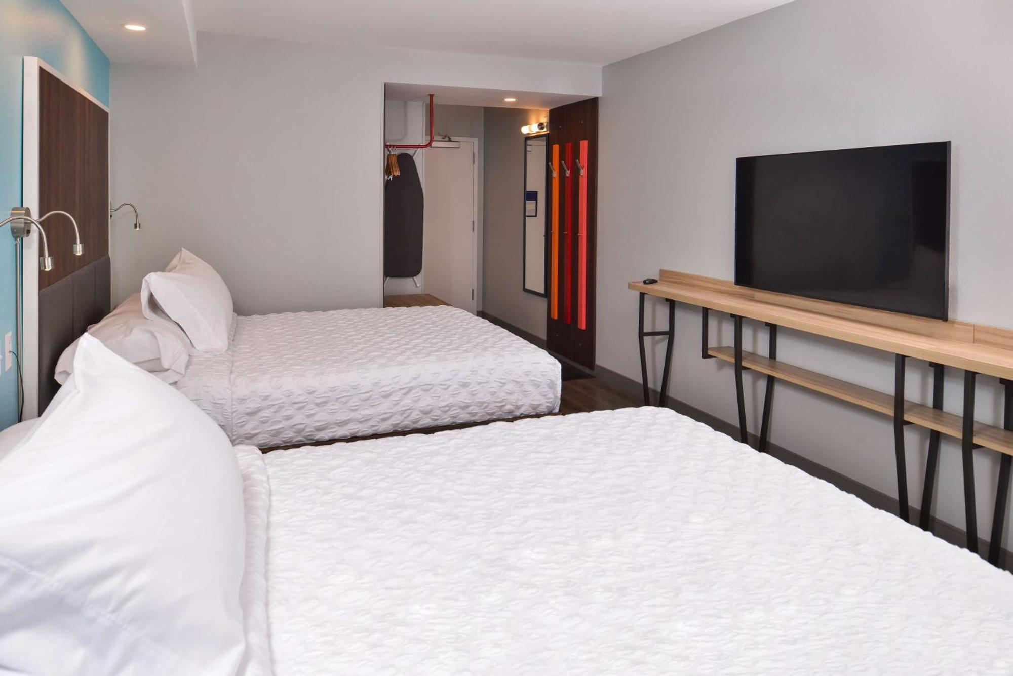 Готель Tru By Hilton Stuttgart Екстер'єр фото